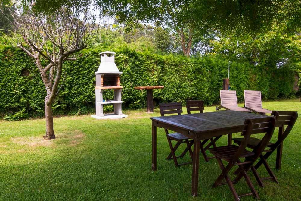 Apartamentos El Cueto Oviñana Exteriér fotografie